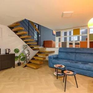  Apartment Orso